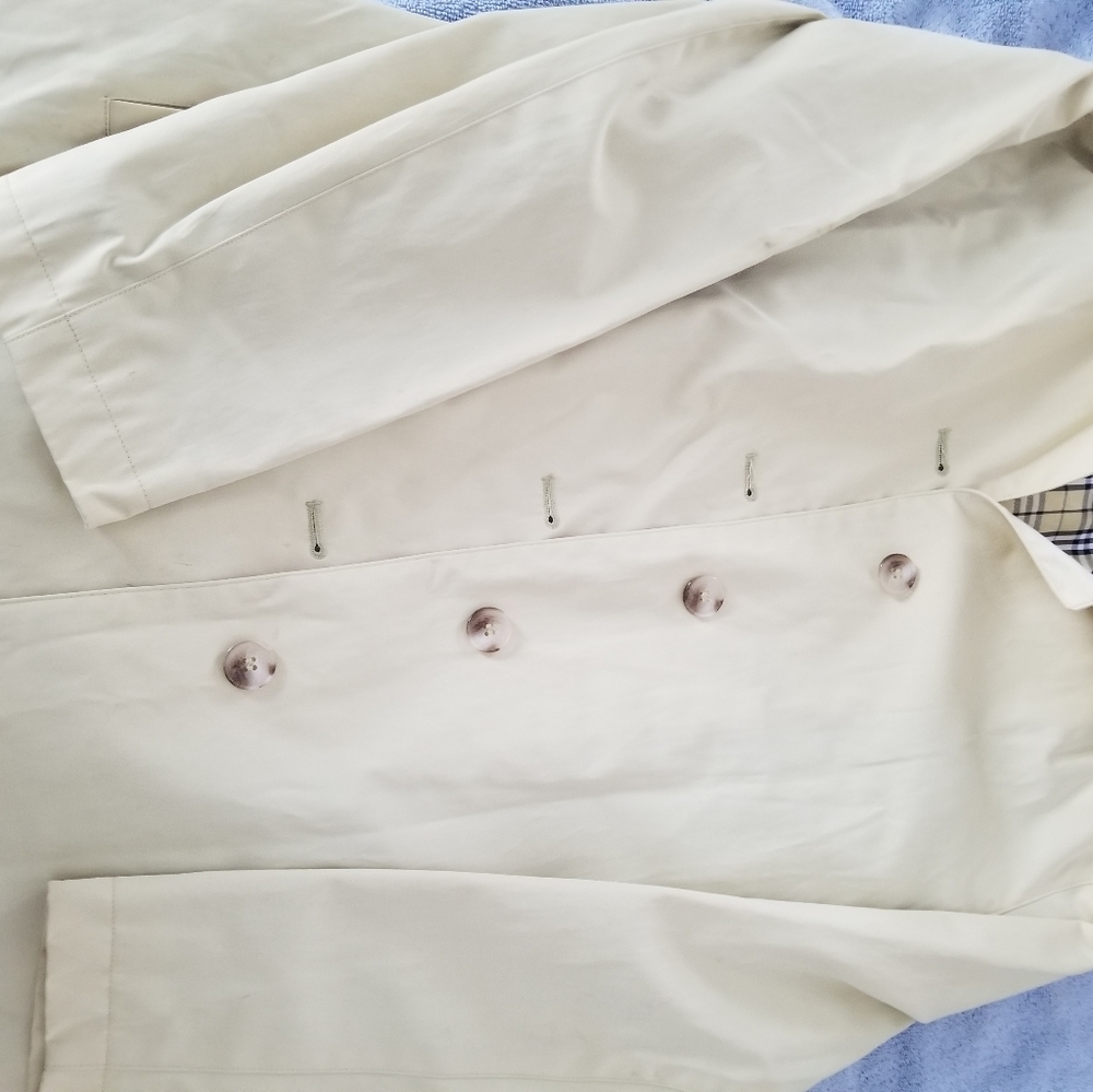 Gallery Rain Coat